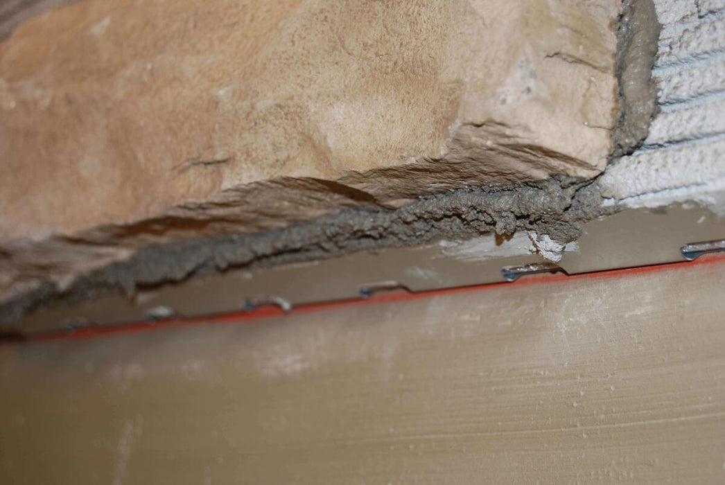 MTI L & R Weep Screed 4' Long (80 Linear Feet/Tube)