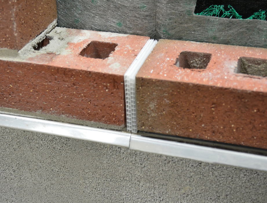 Mortar Net CellVent, professional-grade ventilation solution for stucco, brick, and masonry walls